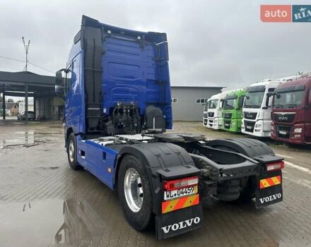 Вольво FH 13 2019 в Калуше на Automoto.ua Синий Вольво FH 13, объемом двигателя 12.77 л и пробегом 595 тыс. км за 59500 $, фото 11 на Automoto.ua