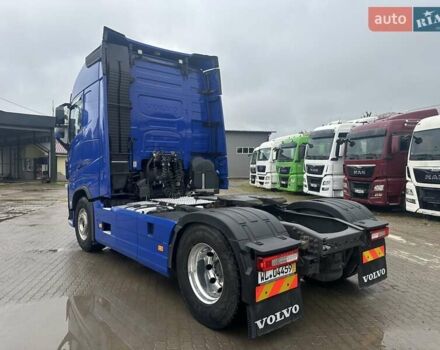 Вольво FH 13 2019 в Калуше на Automoto.ua Синий Вольво FH 13, объемом двигателя 12.77 л и пробегом 595 тыс. км за 59500 $, фото 10 на Automoto.ua