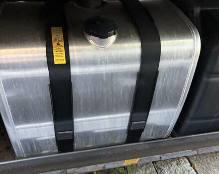 Синий Вольво FH 13, объемом двигателя 12.8 л и пробегом 42 тыс. км за 98500 $, фото 10 на Automoto.ua