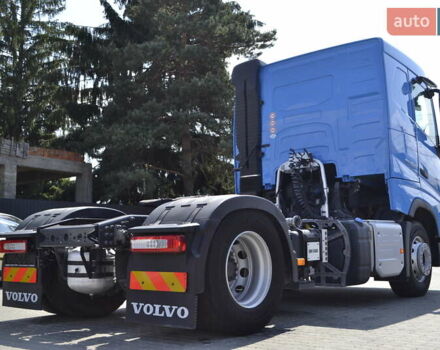 Синий Вольво FH 13, объемом двигателя 12.7 л и пробегом 208 тыс. км за 76999 $, фото 18 на Automoto.ua