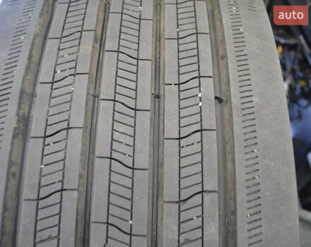 Синий Вольво FH 13, объемом двигателя 12.7 л и пробегом 208 тыс. км за 76999 $, фото 9 на Automoto.ua