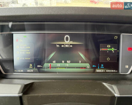 Синий Вольво FH 13, объемом двигателя 12.9 л и пробегом 440 тыс. км за 86891 $, фото 9 на Automoto.ua