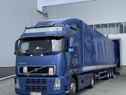 Синий Вольво FH 13, объемом двигателя 13 л и пробегом 2 тыс. км за 19500 $, фото 1 на Automoto.ua