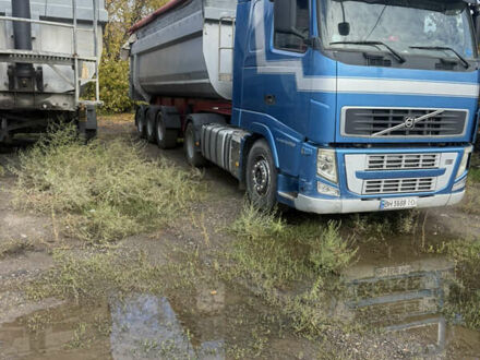 Синий Вольво FH 13, объемом двигателя 12.6 л и пробегом 130 тыс. км за 30000 $, фото 1 на Automoto.ua