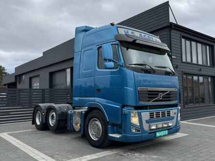 Синий Вольво FH 13, объемом двигателя 12.9 л и пробегом 1000 тыс. км за 22800 $, фото 1 на Automoto.ua