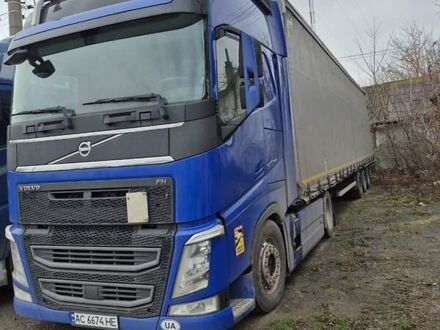 Синій Вольво FH 13, об'ємом двигуна 12.78 л та пробігом 918 тис. км за 38000 $, фото 1 на Automoto.ua