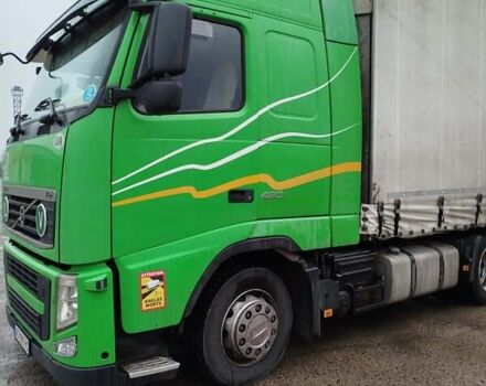 Зелений Вольво FH 13, об'ємом двигуна 12.78 л та пробігом 130 тис. км за 25500 $, фото 3 на Automoto.ua