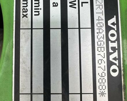 Зелений Вольво FH 13, об'ємом двигуна 12.7 л та пробігом 960 тис. км за 34900 $, фото 17 на Automoto.ua