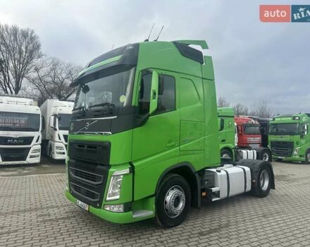 Зелений Вольво FH 13, об'ємом двигуна 12.77 л та пробігом 940 тис. км за 34900 $, фото 3 на Automoto.ua