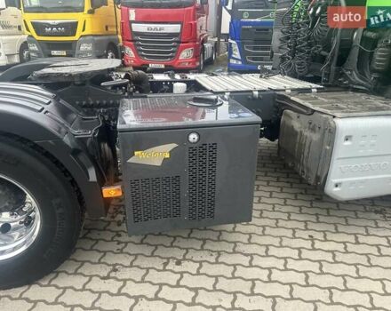 Зелений Вольво FH 13, об'ємом двигуна 12.77 л та пробігом 800 тис. км за 34900 $, фото 11 на Automoto.ua