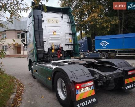 Зелений Вольво FH 13, об'ємом двигуна 12.9 л та пробігом 865 тис. км за 49675 $, фото 14 на Automoto.ua