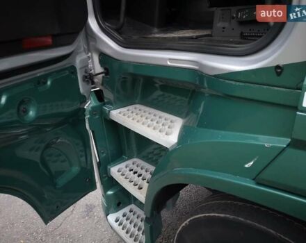 Зелений Вольво FH 13, об'ємом двигуна 12.9 л та пробігом 865 тис. км за 49675 $, фото 7 на Automoto.ua