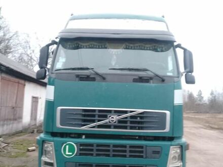 Зелений Вольво FH 13, об'ємом двигуна 12.78 л та пробігом 125 тис. км за 15000 $, фото 1 на Automoto.ua