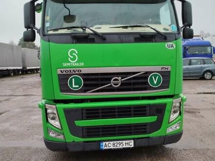 Зеленый Вольво FH 13, объемом двигателя 12.78 л и пробегом 130 тыс. км за 25500 $, фото 1 на Automoto.ua