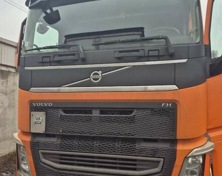 Оранжевый Вольво FH 13, объемом двигателя 12.78 л и пробегом 1 тыс. км за 34000 $, фото 4 на Automoto.ua