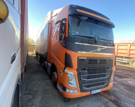 Оранжевый Вольво FH 13, объемом двигателя 12.78 л и пробегом 958 тыс. км за 40000 $, фото 1 на Automoto.ua