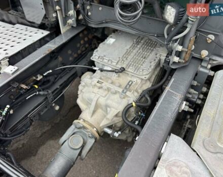 Оранжевый Вольво FH 13, объемом двигателя 12.9 л и пробегом 599 тыс. км за 40060 $, фото 19 на Automoto.ua