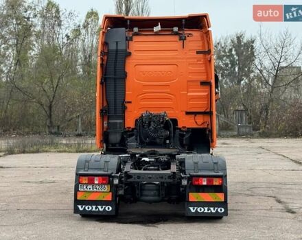 Оранжевый Вольво FH 13, объемом двигателя 12.9 л и пробегом 599 тыс. км за 40060 $, фото 8 на Automoto.ua