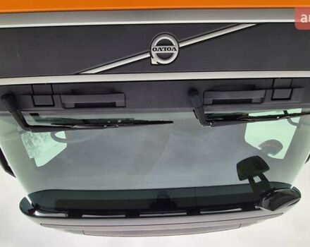 Оранжевый Вольво FH 13, объемом двигателя 12.8 л и пробегом 822 тыс. км за 44777 $, фото 14 на Automoto.ua