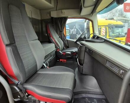 Оранжевый Вольво FH 13, объемом двигателя 12.8 л и пробегом 822 тыс. км за 44777 $, фото 33 на Automoto.ua