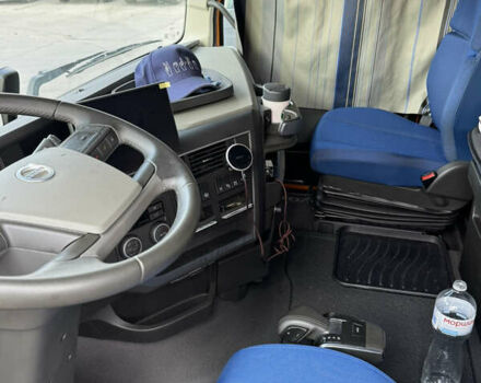 Помаранчевий Вольво FH 13, об'ємом двигуна 12.78 л та пробігом 29 тис. км за 113316 $, фото 8 на Automoto.ua