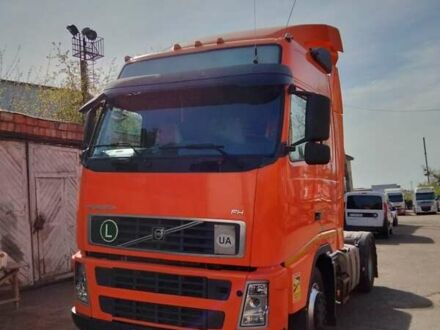 Вольво FH 13 2007 у Буче на Automoto.ua Помаранчевий Вольво FH 13, об'ємом двигуна 0 л та пробігом 1 тис. км за 12800 $, фото 1 на Automoto.ua