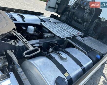Білий Вольво FH 16, об'ємом двигуна 12.9 л та пробігом 950 тис. км за 42000 $, фото 13 на Automoto.ua