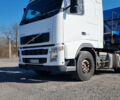 Белый Вольво FH 16, объемом двигателя 12.8 л и пробегом 1 тыс. км за 13500 $, фото 2 на Automoto.ua