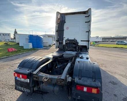 Белый Вольво FH 16, объемом двигателя 0 л и пробегом 800 тыс. км за 22500 $, фото 18 на Automoto.ua