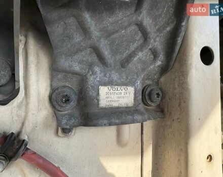 Белый Вольво FH 16, объемом двигателя 0 л и пробегом 800 тыс. км за 22500 $, фото 3 на Automoto.ua