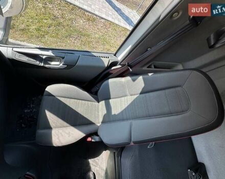 Білий Вольво FH 16, об'ємом двигуна 12.77 л та пробігом 900 тис. км за 28500 $, фото 11 на Automoto.ua