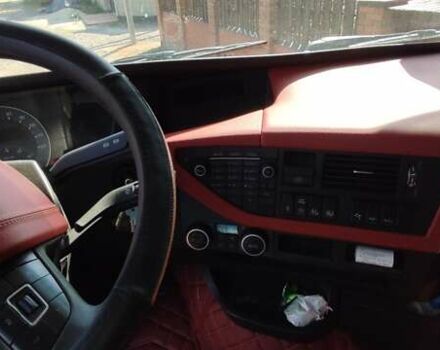 Белый Вольво FH 16, объемом двигателя 12.78 л и пробегом 850 тыс. км за 30500 $, фото 28 на Automoto.ua