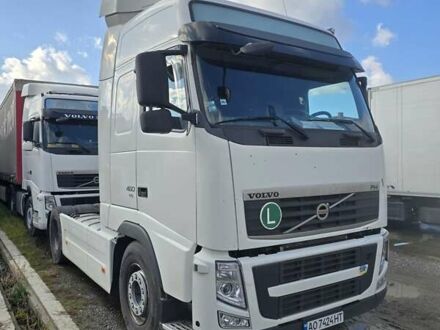 Белый Вольво FH 16, объемом двигателя 12.8 л и пробегом 1 тыс. км за 18500 $, фото 1 на Automoto.ua