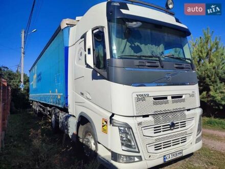 Білий Вольво FH 16, об'ємом двигуна 12.78 л та пробігом 850 тис. км за 30500 $, фото 1 на Automoto.ua