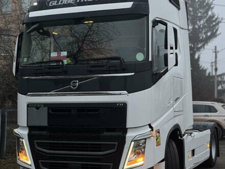 Білий Вольво FH 16, об'ємом двигуна 12.5 л та пробігом 730 тис. км за 60930 $, фото 1 на Automoto.ua