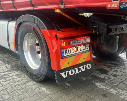 Червоний Вольво FH 16, об'ємом двигуна 0 л та пробігом 100 тис. км за 32500 $, фото 9 на Automoto.ua