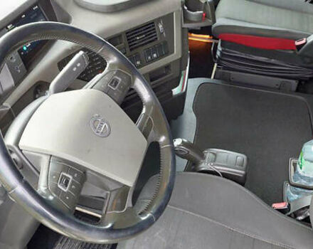 Вольво FH 16, объемом двигателя 12.6 л и пробегом 840 тыс. км за 39800 $, фото 7 на Automoto.ua