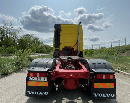 Желтый Вольво FH 16, объемом двигателя 12.78 л и пробегом 860 тыс. км за 28500 $, фото 5 на Automoto.ua