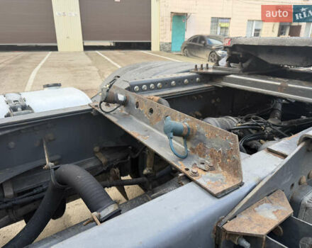 Синий Вольво FH 16, объемом двигателя 16.12 л и пробегом 724 тыс. км за 34000 $, фото 7 на Automoto.ua