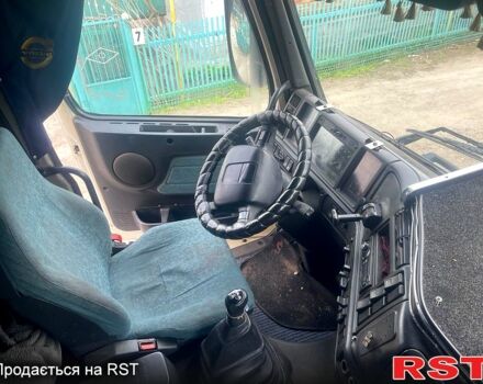 Вольво ФХ 2001 в Казанке на Automoto.ua Белый Вольво ФХ, объемом двигателя 12.1 л и пробегом 564 тыс. км за 13000 $, фото 4 на Automoto.ua