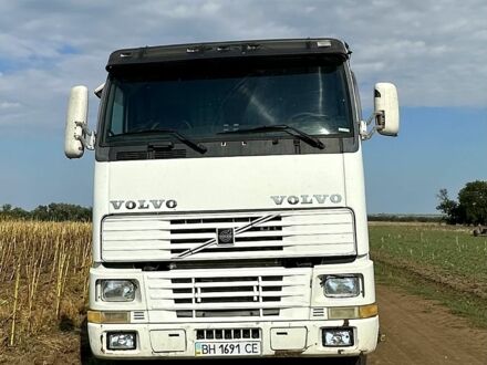 Белый Вольво ФХ, объемом двигателя 12.1 л и пробегом 0 тыс. км за 17000 $, фото 1 на Automoto.ua