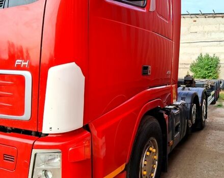 Красный Вольво ФХ, объемом двигателя 12.5 л и пробегом 0 тыс. км за 18000 $, фото 1 на Automoto.ua