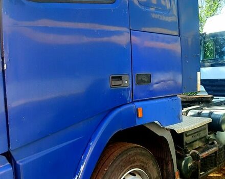 Вольво ФХ, объемом двигателя 12 л и пробегом 0 тыс. км за 3900 $, фото 4 на Automoto.ua