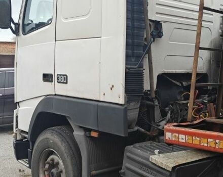 Вольво ФХ, объемом двигателя 0 л и пробегом 0 тыс. км за 3500 $, фото 2 на Automoto.ua