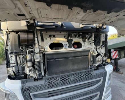 Вольво ФХ 2015 в Киеве на Automoto.ua Вольво ФХ, объемом двигателя 0 л и пробегом 0 тыс. км за 35000 $, фото 7 на Automoto.ua