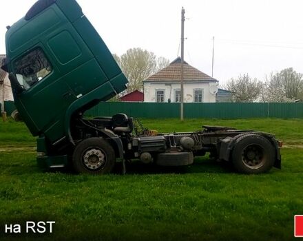 Зелений Вольво FH, об'ємом двигуна 12.1 л та пробігом 1 тис. км за 8100 $, фото 3 на Automoto.ua