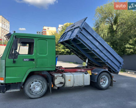Зеленый Вольво FL 10, объемом двигателя 9.6 л и пробегом 795 тыс. км за 9700 $, фото 17 на Automoto.ua