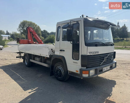 Білий Вольво FL 6, об'ємом двигуна 6.9 л та пробігом 137 тис. км за 17500 $, фото 1 на Automoto.ua