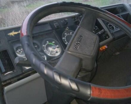 Білий Вольво FL 6, об'ємом двигуна 5.48 л та пробігом 980 тис. км за 25500 $, фото 14 на Automoto.ua