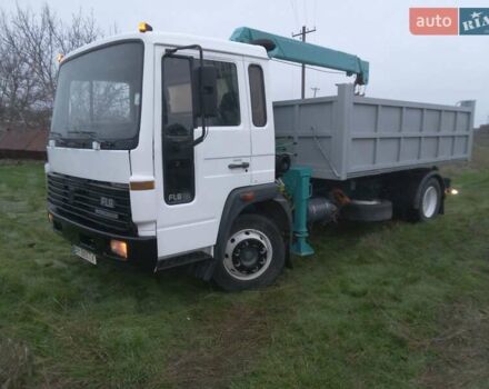 Білий Вольво FL 6, об'ємом двигуна 5.48 л та пробігом 980 тис. км за 25500 $, фото 8 на Automoto.ua